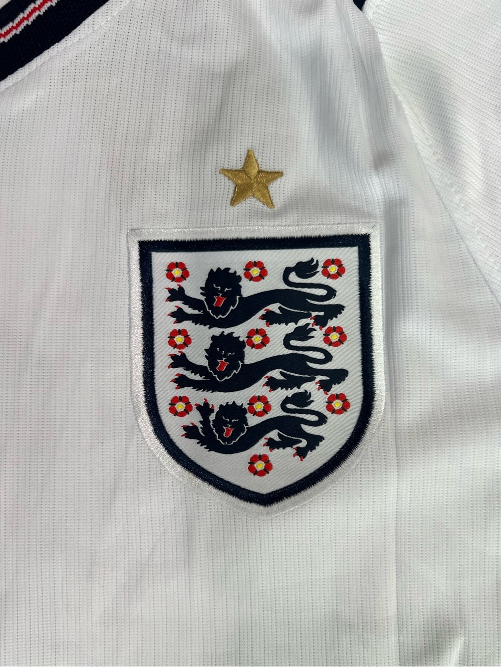 Nike England National Team Home World Cup Jersey White Size M - Picture 2 of 6